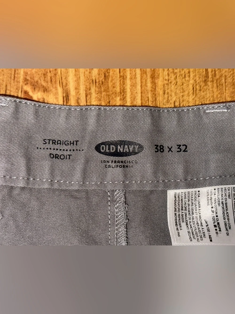 Old Navy Straight Leg Gray Chinos Trousers Pants Men Size 38 X 32
